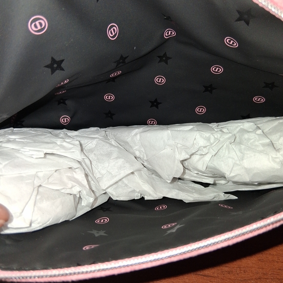 Dior Blush Pink Cosmetic Pouch - Picture 3 of 4